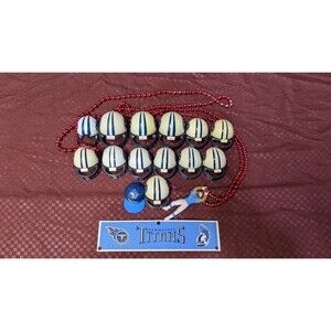 Tennessee Titans NFL Football Sticker Team Logo, Keychain mini helmets Lot Of 16